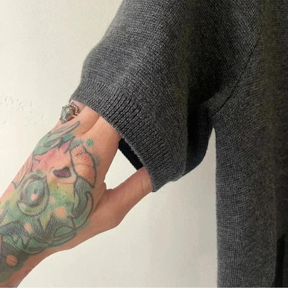 J.Crew 100% Merino Wool & Leather short sleeve sweater size Medium - Picture 4 of 8